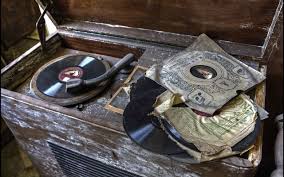 Any energy losses in the enclosure, like air leakage, determine r ab in the circuit. Something Very Mysterious And Nostalgic About This Old Abandoned Record Player Http Audiojudgement Com Thiele Small Parameters Abandoned Music Vintage Music