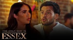 Chloe Brockett & Jordan Brook: War of the Words! 😱