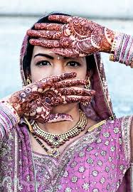 The Night Of Henna A Pre Wedding Ritual Found In Indian Arabic And Jewish Culture Jewish Culture Culture Henna