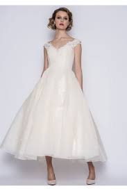 Prices are usually reduced by up to 50% or even 70% cheaper. Lou Lou Wedding Dress Second Hand Off 74 Buy