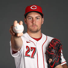 Последние твиты от trevor bauer (トレバー・バウアー) (@baueroutage). The Red Report 2020 Trevor Bauer Red Reporter