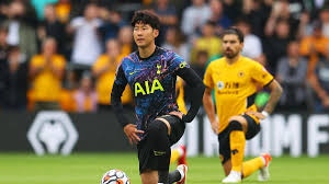 Dele alli penalty gives spurs victory as harry kane goes close after coming on in the second half and nuno espirito santo makes it two wins from two with spurs. Umwnen0y3beuem