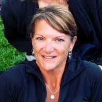 Kristy Peek's Instagram, Twitter & Facebook