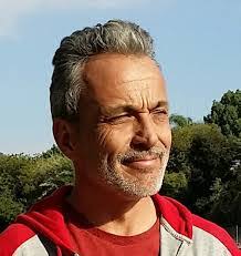 Mark Risley's Instagram, Twitter & Facebook