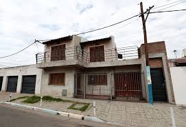 The family of lionel messi, one of the top soccer players in the world, picked up a luxury condo in sunny isles beach, the real deal has learned. Lionel Messi House Tour Tour Of Inside Outside Homes In Spain Argentina Location Map
