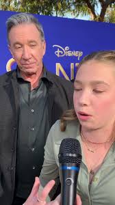 How would you feel if your dad was SANTA CLAUS 🎅?! Elizabeth Allen-Dick  plays Santa’s daughter, Sandra Calvin, in #DisneyPlus’ The Santa Clauses  series… oh, and her real-life dad is Tim Allen! Check ...