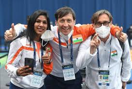 Acea run rome the marathon è un viaggio nella città eterna che ti farà innamorare della corsa e della maratona, per sempre. Alessandro Funghi Maestro Di Scherma Fencing Coach Federazione Italiana Pentathlon Moderno Italian Modern Pentathlon Federation Linkedin