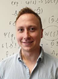 He possesses a major crest of fraldarius. M Sc Felix Schmidt Numerische Mechanik