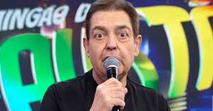 Fausto corrêa da silva (born may 3, 1950) commonly known as faustão (literally big fausto), is a brazilian television presenter. Faustao Surge 24 Quilos Mais Magro E Surpreende Web Istoe Independente