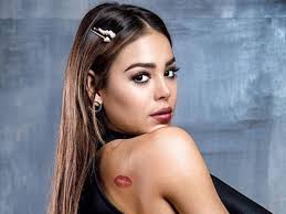 Danna paola sufrió un shock emocional porque no quería regresar a méxico y la pandemia le causó algunas crisis de ansiedad que sobrelleva gracias a. Danna Paola Makes Strong Statements About Her Role In Elite Right Now News