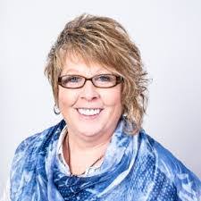 Christina Bernardo's Instagram, Twitter & Facebook