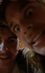 Western Bulldogs star Bailey Smith gives party pep talk in messy video