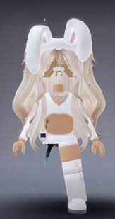In this video, i show you 5 aesthetic roblox avatars for girls! Pin By Shaymaeissa Eissa On Layla In 2021 Roblox Animation Cool Avatars Roblox Pictures