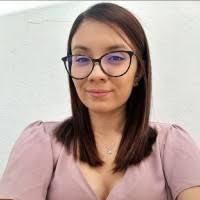 10 "Emily Bolaños" profiles