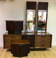 Check spelling or type a new query. Lane Bedroom Set Rosewood Walnut Dresser Nightstands Mcm Mid Century Modern Sweet Modern Midcentury Bedroom Sets For Sale Sweet Modern Akron Oh