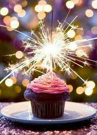 dogum gunu resimleri happy birthday cupcakes birthday wishes greetings birthday wishes greeting cards