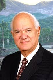 Perry Ellis International agrees become private company in $437M merger  deal led by founder