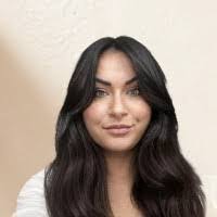 Ashly Gonzales's Instagram, Twitter & Facebook