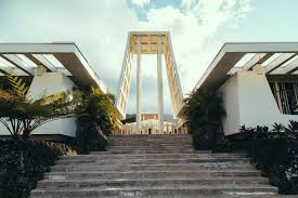 Selection of finishes and materials 4. Q A Filmmaker And Designer Kaoru Lovett On The Real Hawaiian Sense Of Place Architect Magazine