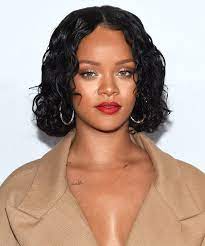 Daily Beauty Buzz Rihanna S Curly Bob Curly Hair Styles Curly Hair Styles Naturally Curly Hair Styles Easy