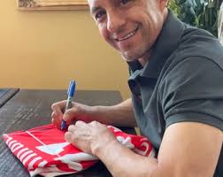 American Pharoah Victor Espinoza Signed Jockey Racing Boot Triple Crown  2015 Champion