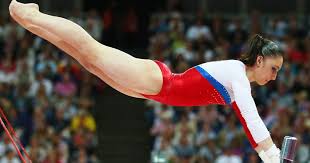 Para a categoria feminina a ordem é de salto sobre o cavalo, prova de paralelas assimétricas, prova de trave e a ginástica de solo. Replay Mustafina Garante O Ouro Nas Barras Assimetricas