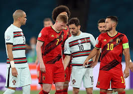سيدير الحكم الألماني فيليكس بريش الأحد المقبل مباراة ثمن النهائي بطولة كأس الأمم الأوروبية يورو 2020 بين بلجيكا والبرتغال الذي سيقام على ملعب كارتوخا إشبيلية. B5hptwr1gkupbm