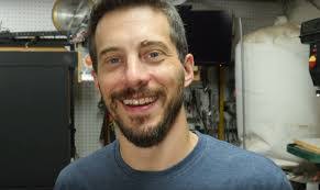 Robert Robillard's Instagram, Twitter & Facebook