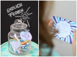 Zeit Schenken Zum Zeugnis Feriengutscheine Fur Kinder Mit Druckvorlage Gutscheine Fur Kinder Gutschein Verpacken Kinder Zeugnis