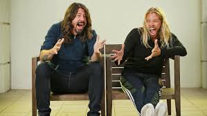 Didn't they also all cut their hair short right around that time? Dave Grohl Reflects On Foo Fighters Beginnings Grammy Com
