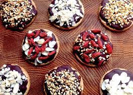 The Ultimate List Of Cholesterol Friendly Desserts Apples And Beans Low Cholesterol Snacks Cholesterol Friendly Recipes Low Cholesterol Recipes