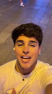 Vamos dar as boas-vindas aos novos membros: Jon Santoyo, John-Aric Van  Schalkwyk, Luis Cartelle, Michael Michael Michael, Carreno Santisteban,  Lotario Dhein Messer, Angel Alberto Ortiz Mejia, Toi Ferreira, Celso  Viñoles Diaz