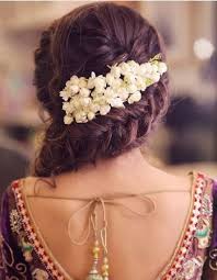 Hairstyles Bun Gajra 32 Ideas Bun Gajra Hairstyles Ideas In 2020 Braided Hairdo Hairdo Wedding Bridal Hairdo