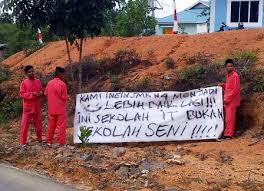 Kolaborasi smkn 4 tanjungpinang dan umrah akan mengarah kepada pengembangan sumberdaya manusia bagi kedua pihak, baik bagi dosen, guru, siswa, maupun mahasiswa. Wawako Tanjungpinang Beri Waktu Dua Bulan Untuk Smkn 4 Berbenah