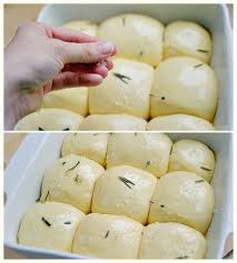 Rosemary And Garlic Butter Rolls Cuisine Recette Thermomix