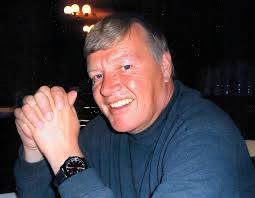 Karen Dewhurst's Instagram, Twitter & Facebook