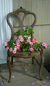 Chair Planter In Pink Upcycle Garden Unique Gardens Garden Containers