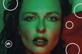 Ramona Ray śpiewa piosenki Kory