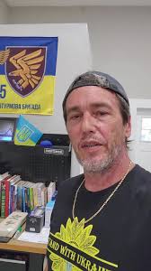 Imagine 100,000 Sunflower shirts. Now imagine how small that number is  compared to over 7 MILLION that follow @TizzyEnt. THIS SHIRT IS THE LITMUS  TEST OF INDIFFERENCE. GET ONE. be a part of something ...