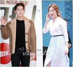 Brought to you by jjongah team vietsub by wgm girl's day yura & jong hyun couple xem nhiều vietsub hơn tại Hong Jong Hyun And Yura Spotted Without Their Wedding Rings After Announcing Leave From We Got Married 4