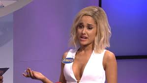 A dangerous woman with a dramatically different look! Ariana Grande New Hair Blonde Ariana Grande Songs