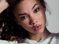 Sierra Abrams (sierraiswriting)