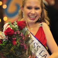 14 seek Miss La Habra crown