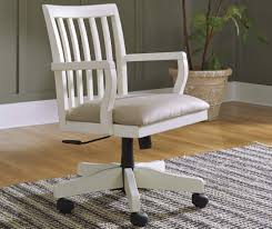 Shop office chairs from at home to find a stylish and comfortable chair that won't break the bank. Pin On Master Bedroom