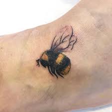 Bumblebee tattoos was upload by tmaster on tuesday, january 10, 2017, into a category bumblebee. Little Fluffy Bumblebee By Black Rose Tattoo Barnstaple Facebook