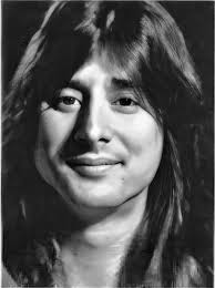 Steve Perry always felt inspired to sing with Journey because the band's  live audiences wanted him to