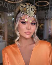 Our Traditional Albanian Bride ❤️ Dafinè Team Per Termine Kontaktoni ne ket  Nr +38345814814 (viber) (whatsapp) @lillylashes Miami ✨ @benefitcosmetics  Brow Tools & Kits✨ @wishfulskin Honey Balm 🍬 @kryolanofficial  @kryolankosova Consealer ✨ #