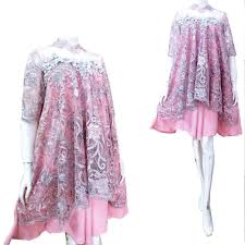 Dress brokat khusus ibu hamil model brokat selanjutnya adalah brokat untuk hiasan dress. Dress Kebaya Brokat Prada Premium Recomended Banget Untuk Dipakai Ibu Hamil Shopee Indonesia