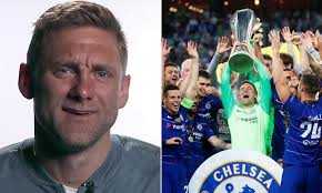 World cup winner pogba ended the evening with a smile and some less impressive defensive stats: Rob Green Pokes Fun At Himself In Hilarious Video After Lifting Europa League Trophy Daily Mail Online