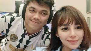 Di usia pernikahannya masih seumur jagung, alfath fathier kembali diduga melakukan kdrt kepada istri barunya. Nadia Christina Di Kdrt Alfath Fathier Saat Positif Covid Warganet Karma